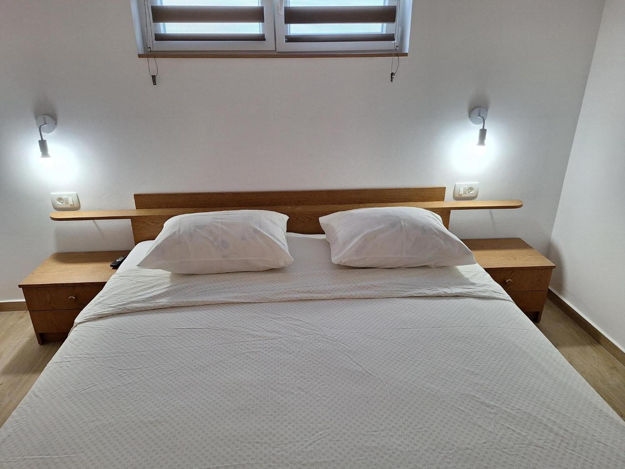 Apartamento Gvacic House Supetarska Draga Exterior foto